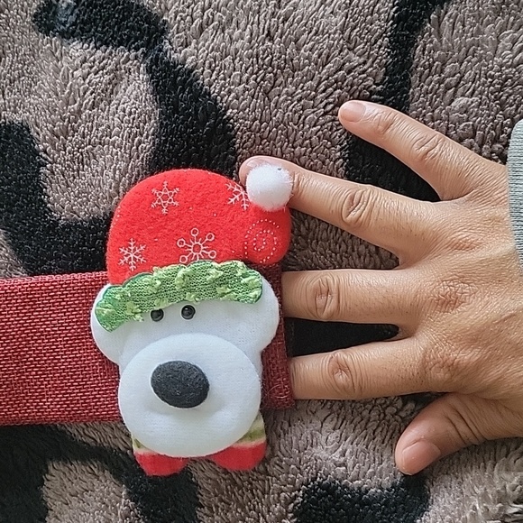 CHRISTMAS Wraps - Picture 8 of 11